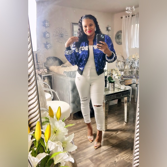 Sale‼️Dallas Cowboys sequin jacket. No Discount ‼️‼️ - Picture 6 of 13